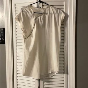 Never been worn express top